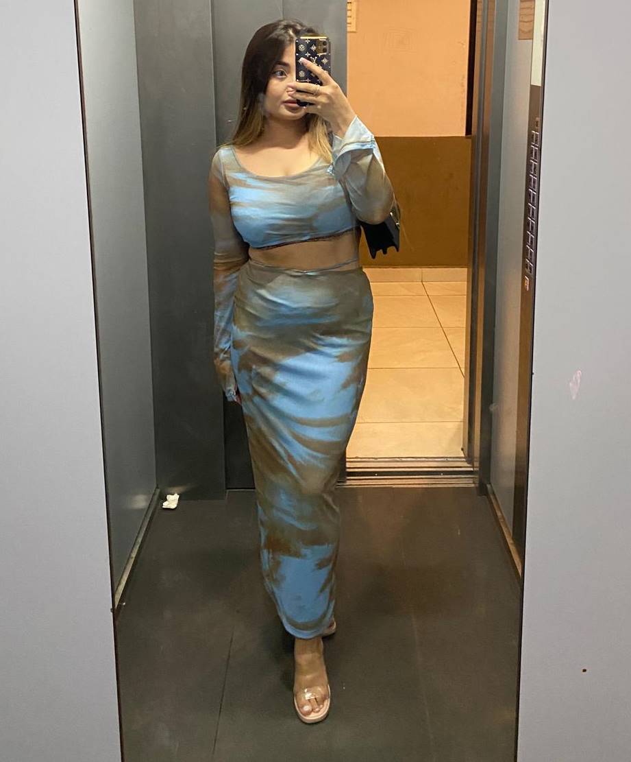 Halkalı Escort Bayan Pınar İle Gecelerinizde Fark Yaratın